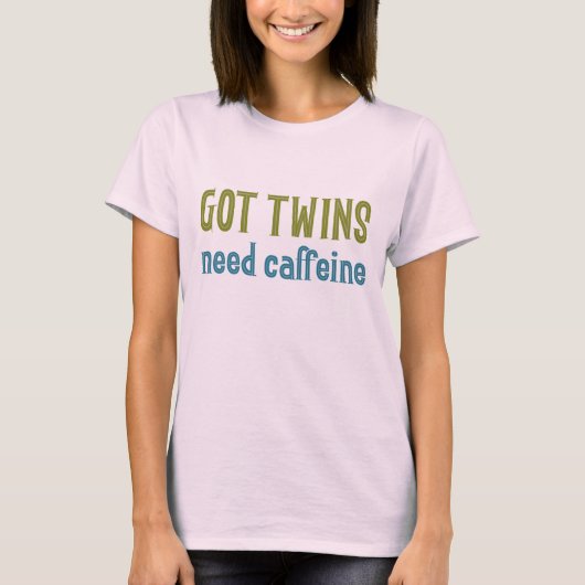 双子得にはカフェインが必要 Tシャツ (正面)