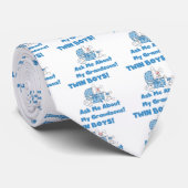 双子 – 頼私の孫Tシャツとギフトについて ネクタイ (ロール)