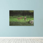 双生児および彼らのママ キャンバスプリント (インサイチュ (ウッドフロア))