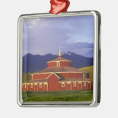 双生児の歴史的な円形の納屋はモンタナを繋ぎます メタルオーナメント (左)