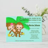 双生児はベビーシャワー招待状の男の子の女の子をまねます 招待状 (スタンド正面)