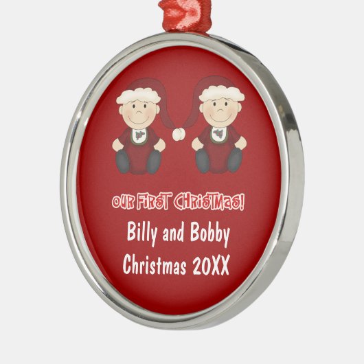 双生児:  カスタマイズ可能な私達の初めてのクリスマス メタルオーナメント (左)
