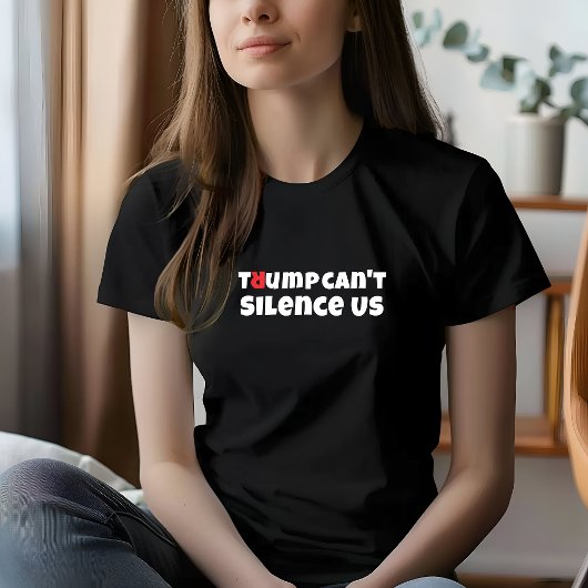 反トランプ学生抗議スローガン 赤 エレガント トライブレンドＴシャツ