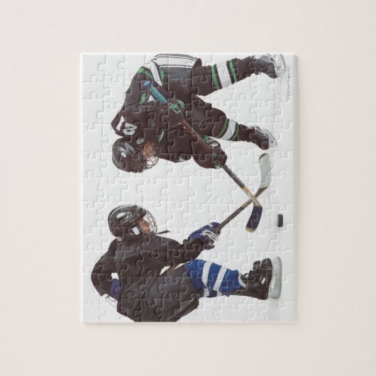 反対の服装をしている2人の白人ホッケー選手 ジグソーパズル (縦)