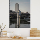 反射の上下逆の世界を通過する ポスター (キッチン)