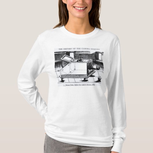 反射の箱形カメラのobscura tシャツ (正面)
