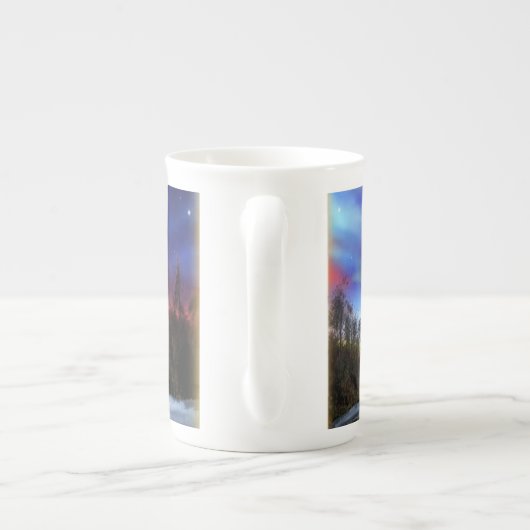 反射のNORTHERN LIGHTSの中国の骨のマグ ボーンチャイナマグカップ (裏面)