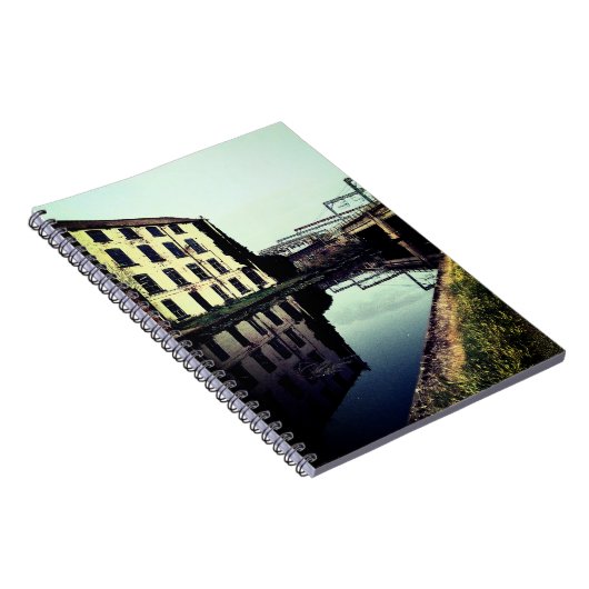 反射建物 ノートブック (右側)