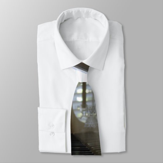 反射 ネクタイ (タイ)