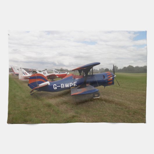 反逆する複葉機 キッチンタオル (横)