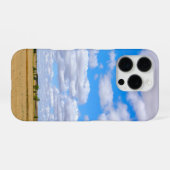 収穫された小麦畑 iPhoneケース (裏面横)