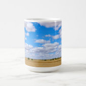 収穫した小麦畑 モーフィングマグカップ (中央)