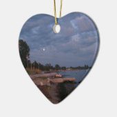 収穫月 セラミックオーナメント (左)