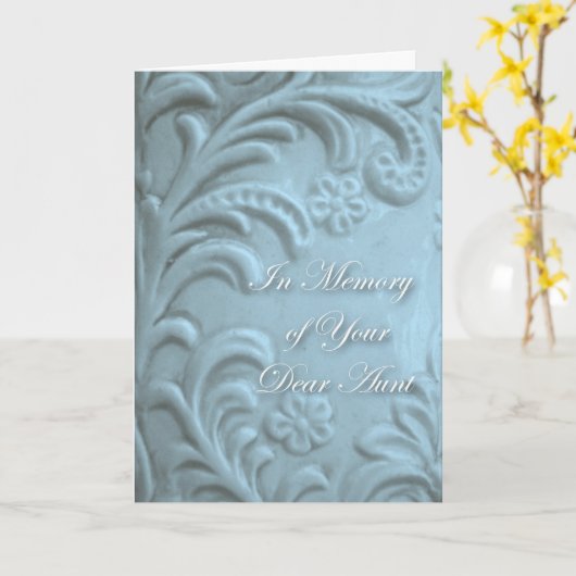 叔母の損失のための悔やみや弔慰、青の植物の型枠 カード (黄色い花)