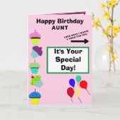 叔母誕生日ピンクカップケーキタワー名 カード (黄色い花)