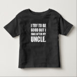 叔父の後を追おもしろいう トドラーTシャツ<br><div class="desc">甥の叔父や姪の叔父は家族のジョークの中で私は良くなろうとするが、私は叔父の後を取る。ティーおもしろい、シャツ、マグカップ、ケース、ギフト、アパレルのカスタムデザインをチェック。</div>