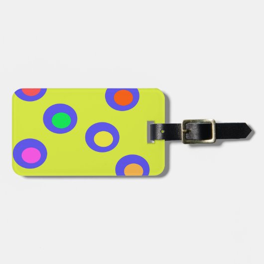 受け飛んでいる皿 ラゲッジタグ (正面横)