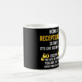 受付係は簡単のフロント係H コーヒーマグカップ (正面右)