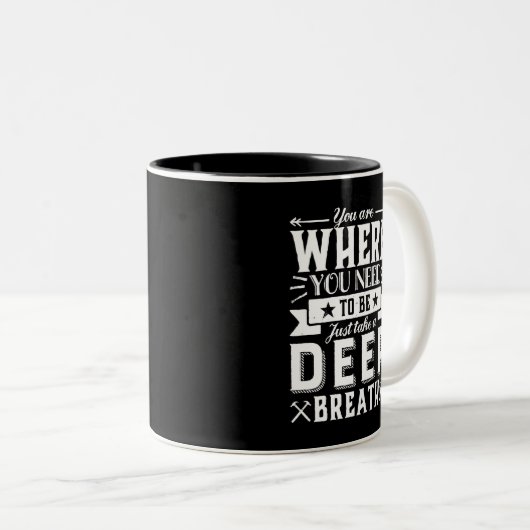 受感動的け入れ引用文は深い息を吸う ツートーンマグカップ (正面右)