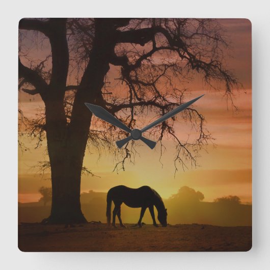 受賞歴のある馬のイメージクロック スクエア壁時計 (正面)
