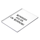 受賞者がドリブンな男性のためのウィニングジャーナルにフォーカス ノートブック (左側)