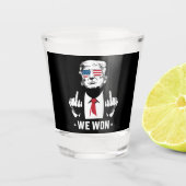 受賞者トランプ我々は就任式の日47日に勝利 ショットグラス (正面)