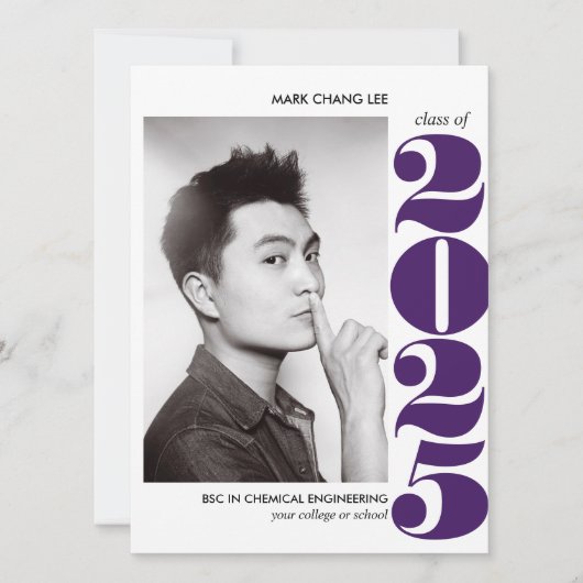 叙事年 |パープルはっきりしたカレッジ写真卒業 カード (正面)