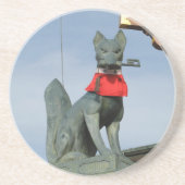 口にキツネを含む鍵キツネ コースター (正面)