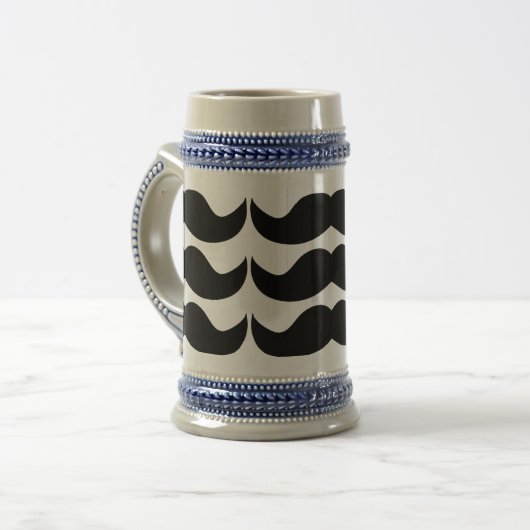 口ひげ ビールジョッキ (正面左)