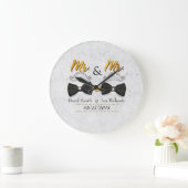 口ひげ、ミスターに向かって弓を引く ラージ壁時計 (ホーム)