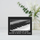 口を閉じるのが一番甘い音楽だ ポストカード (スタンド正面)