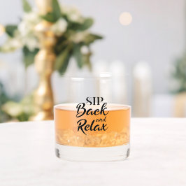 口を開いてリラックス ウイスキーグラス