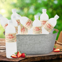 口笛を濡らして水びんのラベルを目まいがする