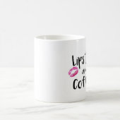 口紅およびコーヒー コーヒーマグカップ (中央)