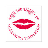 口紅のキス 唇の跡 丸い図書館の本の名前 セルフインキングスタンプ (デザイン)