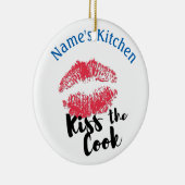 口紅のプリントのキス円形調理師 セラミックオーナメント (右)