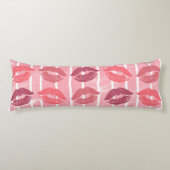 口紅キス ボディピロー (正面)