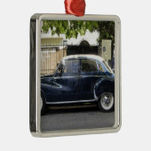 古いが、アウディ保はよく乗っている。 メタルオーナメント (右)