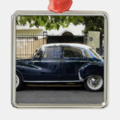 古いが、アウディ保はよく乗っている。 メタルオーナメント (正面)