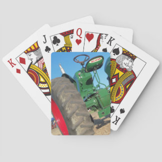 古いオリバーのトラクターの農家のギフトの農場のplayingcards トランプ