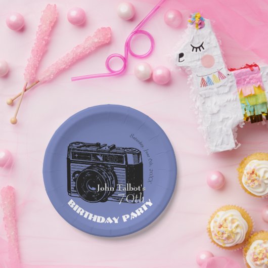 古いカメラの第70誕生会の紙皿 ペーパープレート (パーティー)