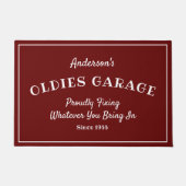 古いガレージANYネームおもしろいことわざ赤いドアマット ドアマット (正面)