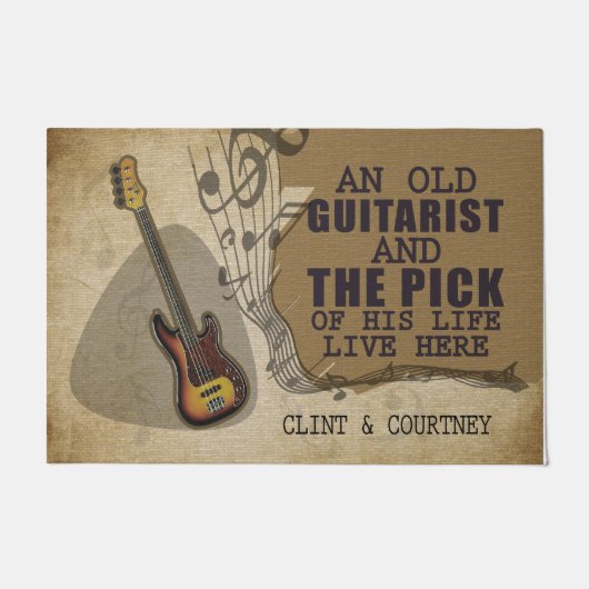 古いギタリストと彼の人生の中で選んだ人生がここに生きる ドアマット (正面)
