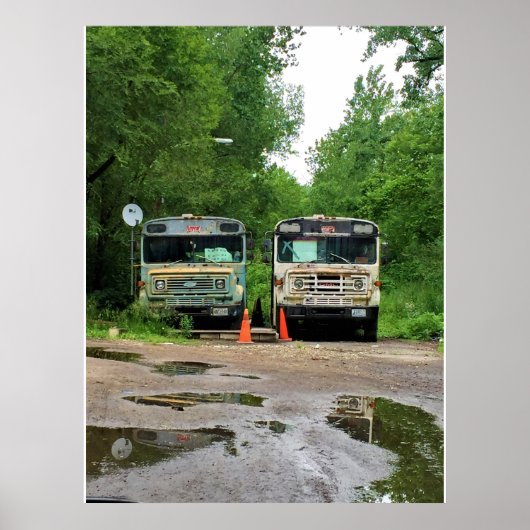 古いスクールバスの写真 ポスター (正面)