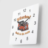 古いスピード​ – ルーツに戻る！ スクエア壁時計 (傾斜)