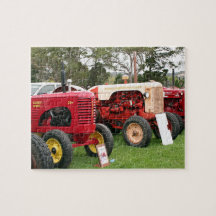 古いトラクター農業機械2