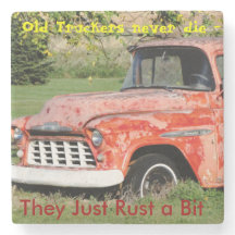 古いトラック運転手の石コースター