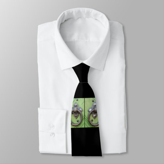 古いドア ネクタイ (タイ)