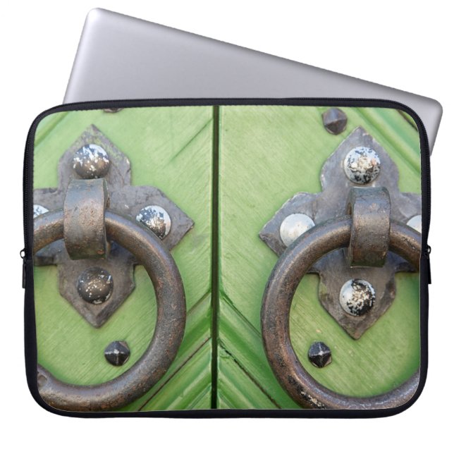 古いドア ラップトップスリーブ (正面)