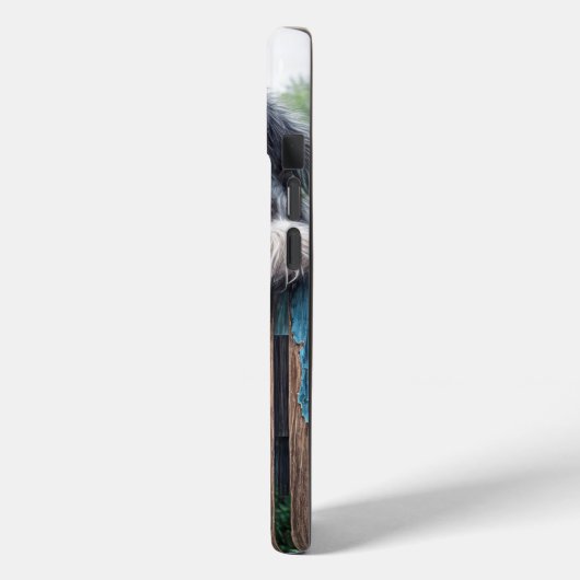 古いフェンスの上に髭のあるコリーのぞく Case-Mate iPhoneケース (裏面 / 左)